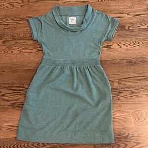 Green Short Sleeve Cowl neck Dress
